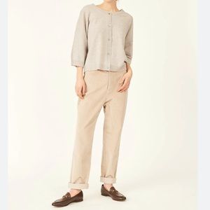 BANANA REPUBLIC Casual Beige Chinos.  EUC. Size 10.